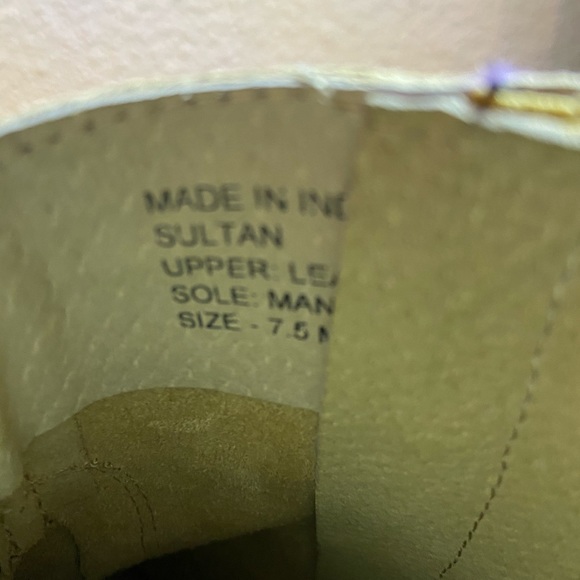 - Matisse tan studded suede boots size 7.5 - Picture 6 of 6